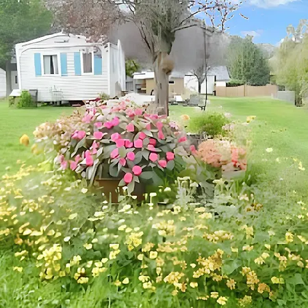 Feriehus A Avec Terrasse Et Vue Montagne Juncalas
