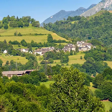 A Avec Terrasse Et Vue Montagne *